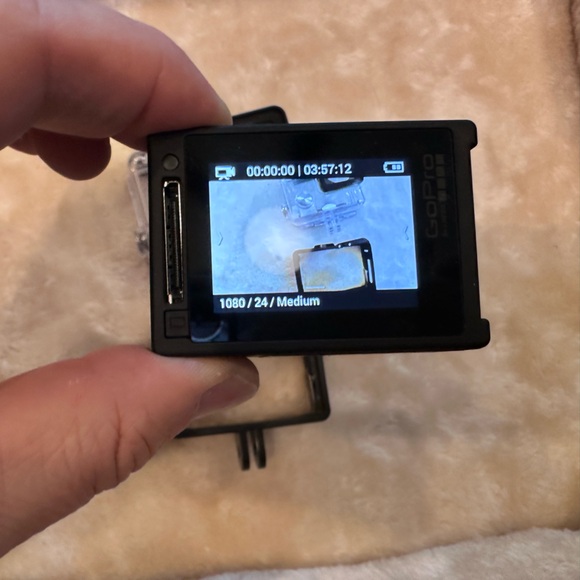 GoPro 4 Silver Action Camera with Accessories - Picture 2 of 5